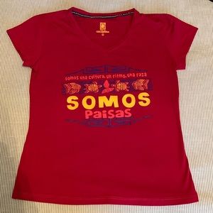 Women’s Medium Colombia Shirt